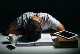 6 вредных привычек студентов, которые мешают учиться (и как от них избавиться)
